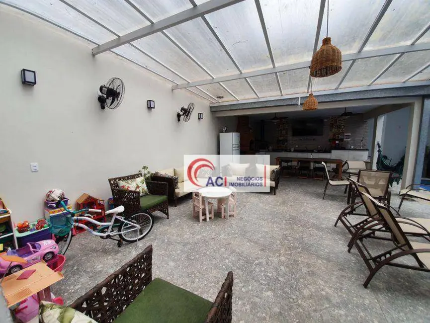 Foto 36 de Casa de Condomínio com 3 quartos à venda, 402m2 em Transurb, Itapevi - SP