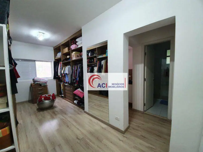Foto 21 de Casa de Condomínio com 3 quartos à venda, 402m2 em Transurb, Itapevi - SP