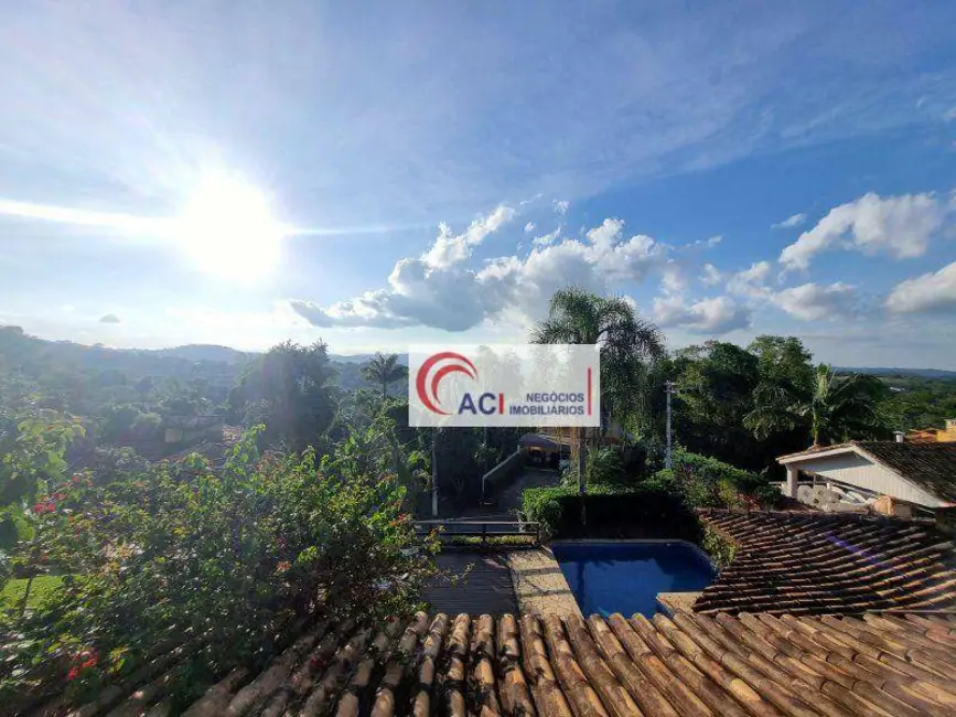 Casa de Condomínio com 3 quartos para alugar, 836m2 em Transurb, Itapevi - SP - imagem 3 Foto 3 de Casa de Condomínio com 3 quartos para alugar, 836m2 em Transurb, Itapevi - SP
