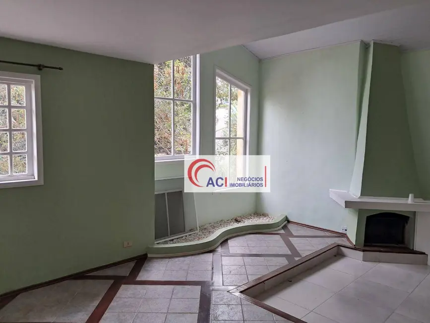 Casa de Condomínio com 4 quartos à venda e para alugar, 464m2 em Transurb, Itapevi - SP - imagem 4 Foto 4 de Casa de Condomínio com 4 quartos à venda e para alugar, 464m2 em Transurb, Itapevi - SP