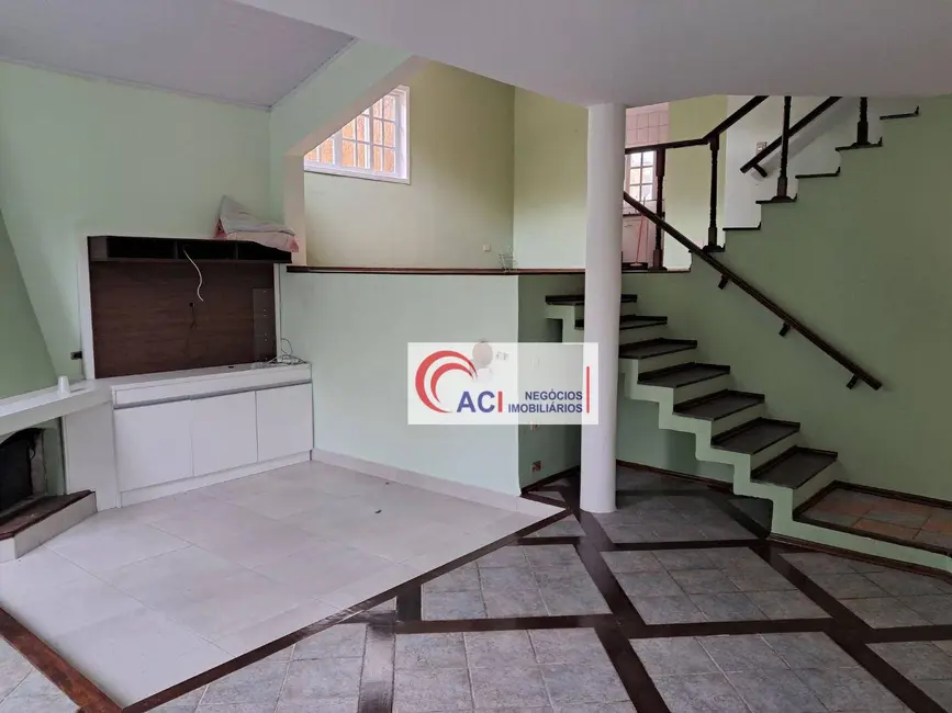 Casa de Condomínio com 4 quartos à venda e para alugar, 464m2 em Transurb, Itapevi - SP - imagem 3 Foto 3 de Casa de Condomínio com 4 quartos à venda e para alugar, 464m2 em Transurb, Itapevi - SP