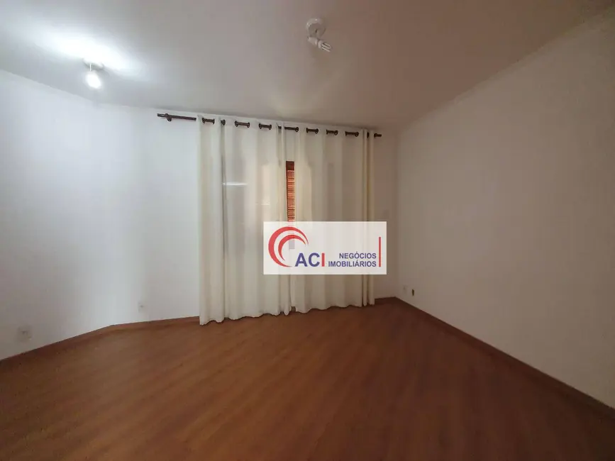 Foto 8 de Casa de Condomínio com 3 quartos à venda e para alugar, 750m2 em Jardim Itaguassu, Itapevi - SP