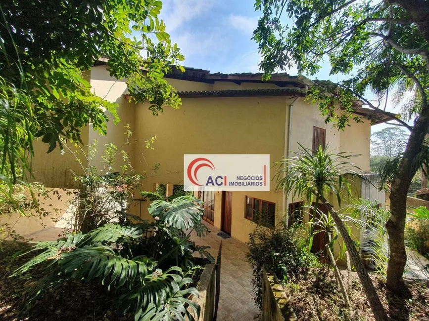 Foto 1 de Casa de Condomínio com 3 quartos à venda e para alugar, 750m2 em Jardim Itaguassu, Itapevi - SP