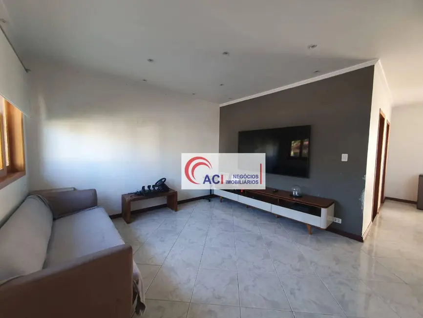 Casa de Condomínio com 3 quartos à venda, 420m2 em Transurb, Itapevi - SP - imagem 8 Foto 8 de Casa de Condomínio com 3 quartos à venda, 420m2 em Transurb, Itapevi - SP