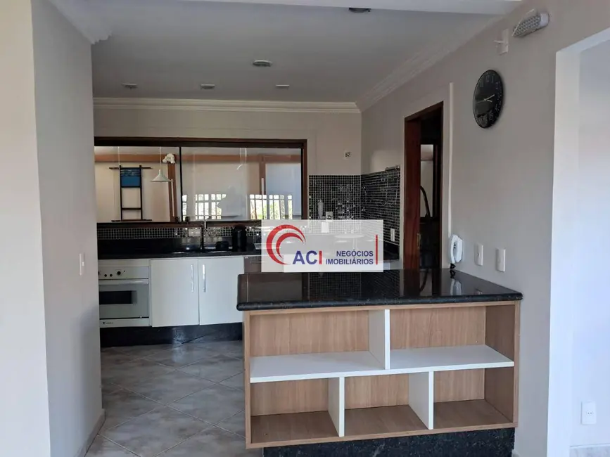 Foto 6 de Casa de Condomínio com 3 quartos para alugar, 650m2 em Transurb, Itapevi - SP