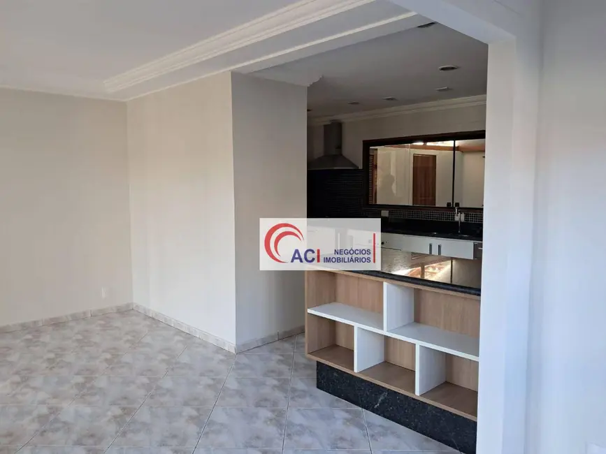 Foto 9 de Casa de Condomínio com 3 quartos para alugar, 650m2 em Transurb, Itapevi - SP
