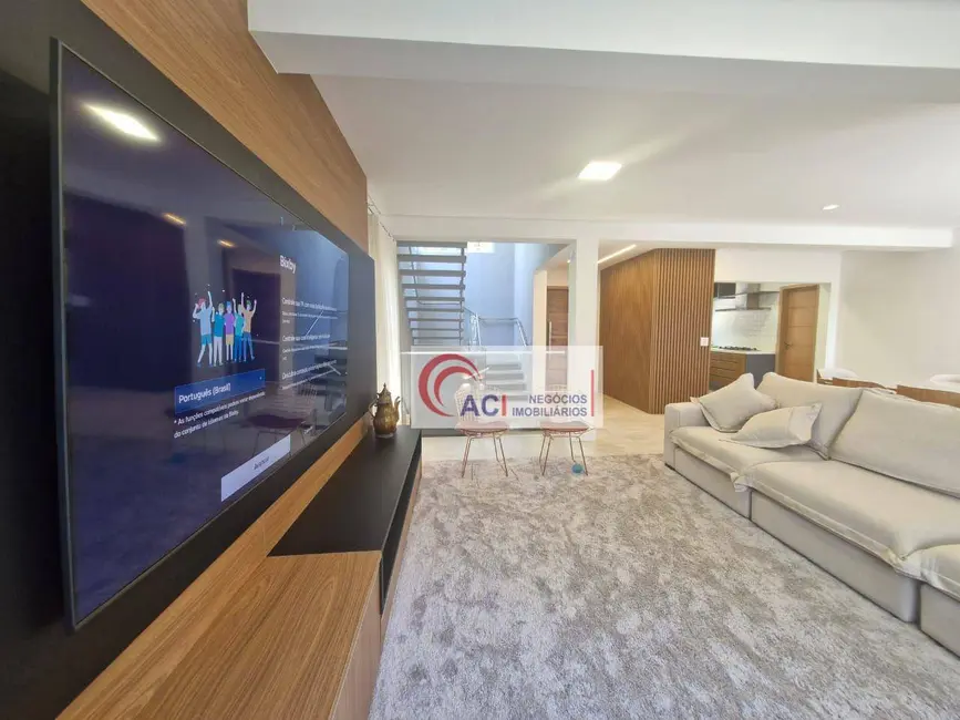 Foto 2 de Casa de Condomínio com 3 quartos à venda, 380m2 em Transurb, Itapevi - SP