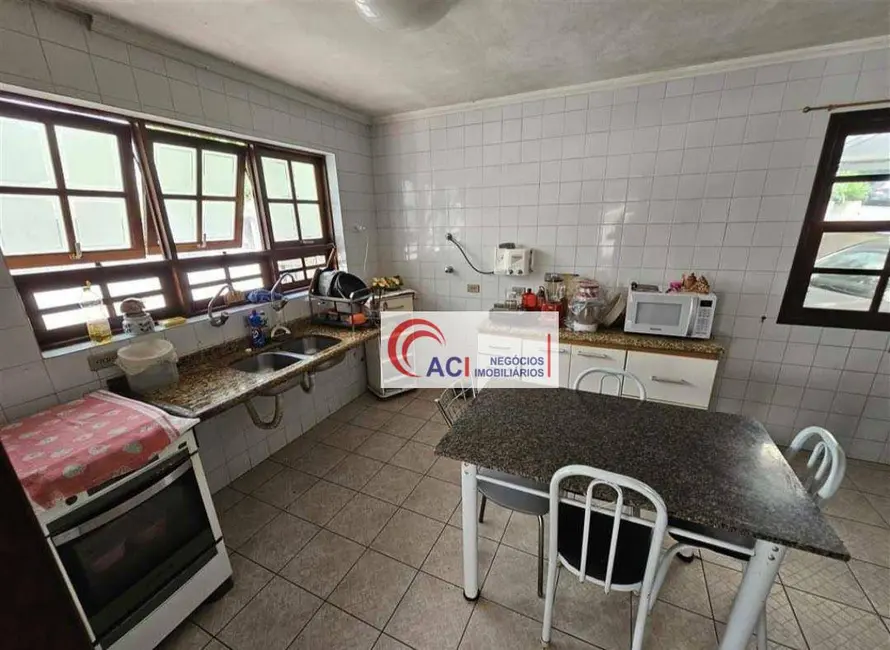 Foto 9 de Casa de Condomínio com 3 quartos à venda, 620m2 em Transurb, Itapevi - SP