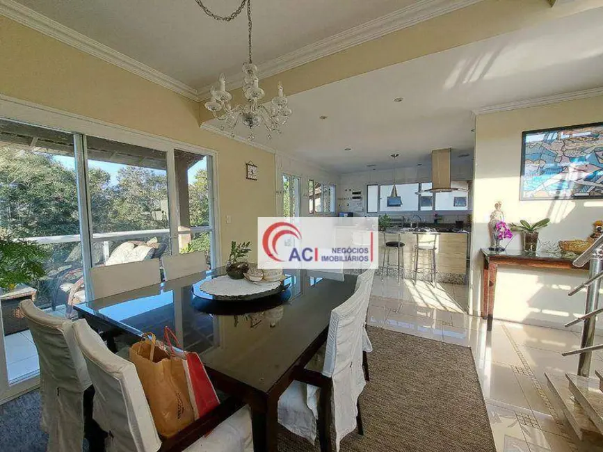 Foto 6 de Casa de Condomínio com 3 quartos à venda, 404m2 em Transurb, Itapevi - SP