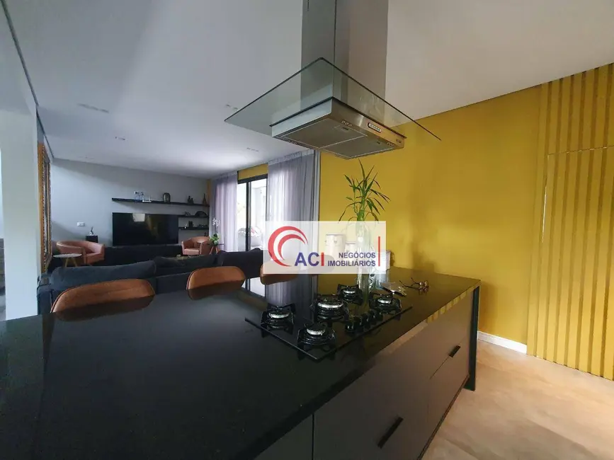 Foto 9 de Casa de Condomínio com 3 quartos à venda, 438m2 em Transurb, Itapevi - SP