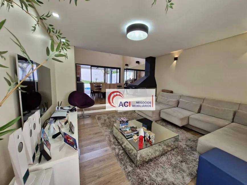 Foto 3 de Casa de Condomínio com 3 quartos à venda, 360m2 em Transurb, Itapevi - SP