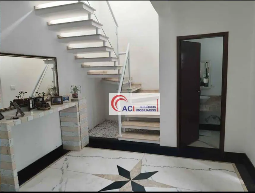 Foto 5 de Casa de Condomínio com 3 quartos à venda, 374m2 em Transurb, Itapevi - SP