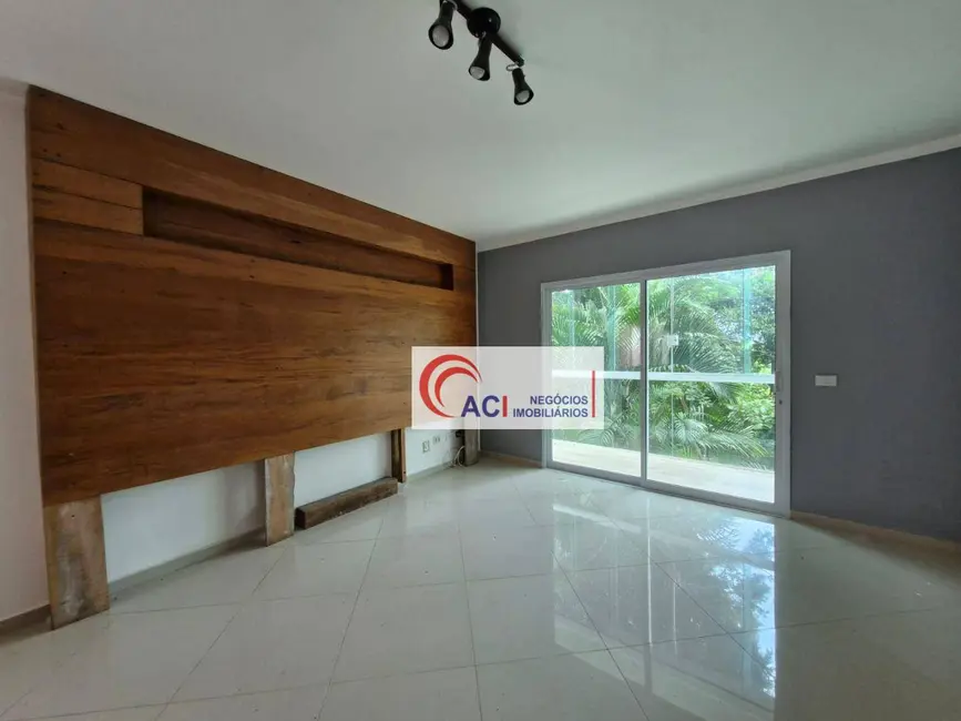 Foto 5 de Casa de Condomínio com 3 quartos à venda, 480m2 em Transurb, Itapevi - SP