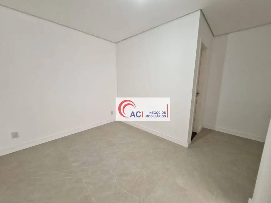 Foto 9 de Casa de Condomínio com 3 quartos à venda, 539m2 em Transurb, Itapevi - SP