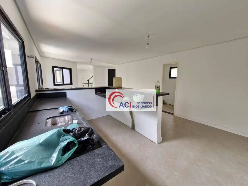 Foto 8 de Casa de Condomínio com 3 quartos à venda, 539m2 em Transurb, Itapevi - SP