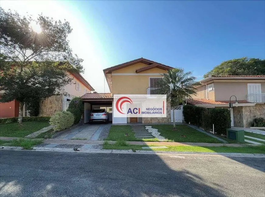 Foto 3 de Casa de Condomínio com 4 quartos à venda, 345m2 em Jardim São Paulo II, Cotia - SP