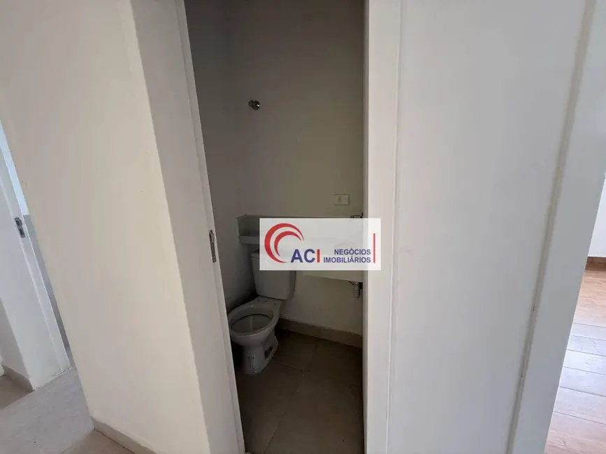 Foto 9 de Casa de Condomínio com 3 quartos para alugar, 400m2 em Chácara dos Junqueiras, Carapicuiba - SP