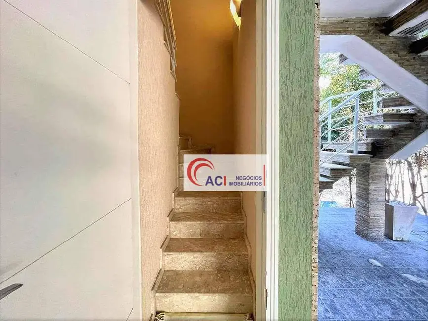 Foto 6 de Casa de Condomínio com 4 quartos à venda, 1000m2 em Altos de São Fernando, Jandira - SP