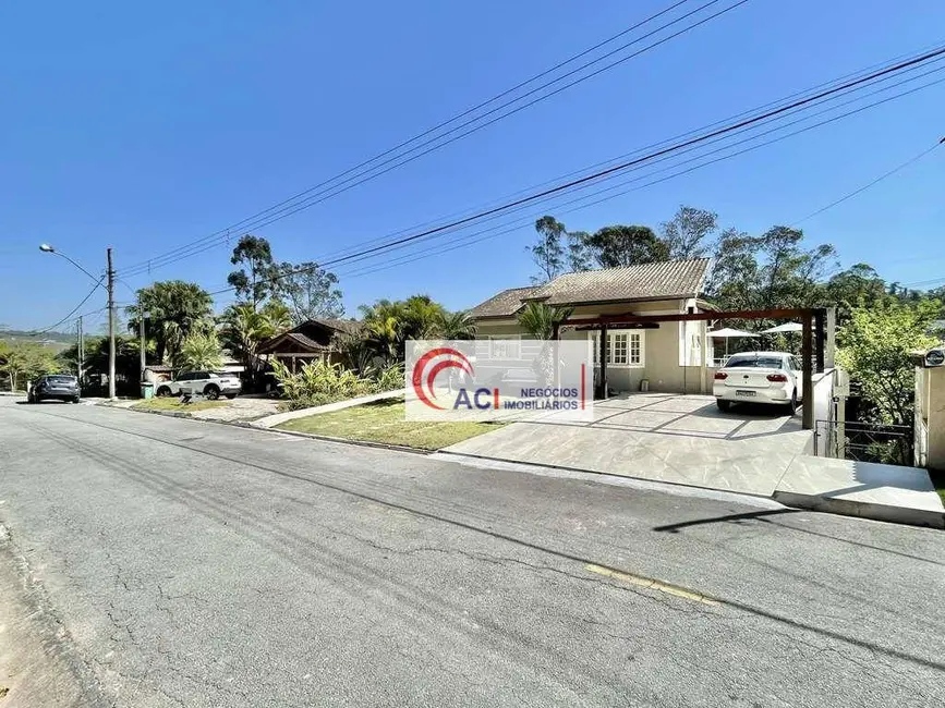 Foto 4 de Casa de Condomínio com 5 quartos à venda, 1016m2 em Jardim do Golf I, Jandira - SP