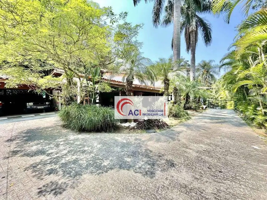 Foto 6 de Casa de Condomínio com 6 quartos à venda, 628m2 em Cotia - SP