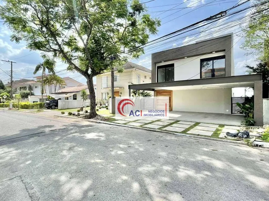 Casa de Condomínio com 4 quartos à venda e para alugar, 363m2 em São Paulo II, Cotia - SP - imagem 3 Foto 3 de Casa de Condomínio com 4 quartos à venda e para alugar, 363m2 em São Paulo II, Cotia - SP