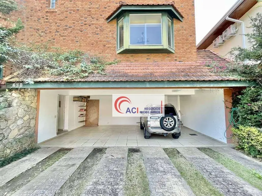 Casa de Condomínio com 4 quartos à venda, 383m2 em São Paulo II, Cotia - SP - imagem 3 Foto 3 de Casa de Condomínio com 4 quartos à venda, 383m2 em São Paulo II, Cotia - SP