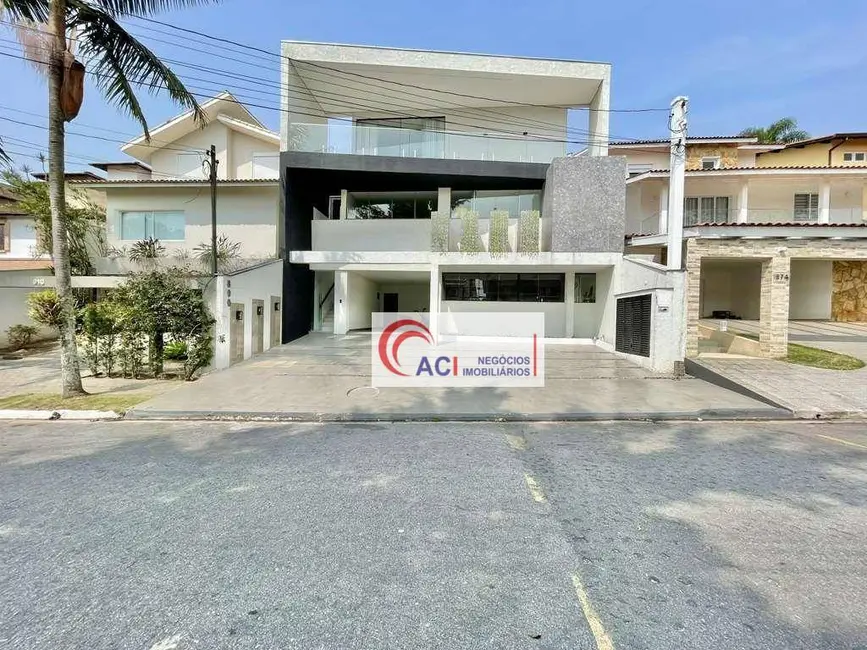 Casa de Condomínio com 6 quartos à venda, 528m2 em São Paulo II, Cotia - SP - imagem 4 Foto 4 de Casa de Condomínio com 6 quartos à venda, 528m2 em São Paulo II, Cotia - SP