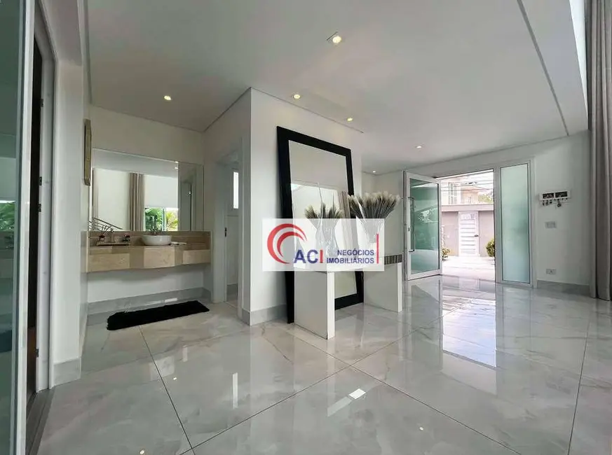 Foto 5 de Casa de Condomínio com 4 quartos à venda, 1144m2 em Jardim São Paulo II, Cotia - SP