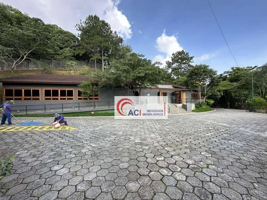 Casa de Condomínio com 3 quartos à venda, 692m2 em Nova Higienópolis, Jandira - SP - imagem 8 Foto 8 de Casa de Condomínio com 3 quartos à venda, 692m2 em Nova Higienópolis, Jandira - SP