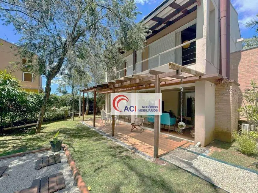Foto 2 de Casa de Condomínio com 4 quartos à venda, 493m2 em Chácara dos Lagos, Carapicuiba - SP