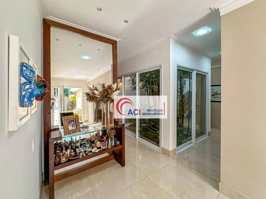 Foto 5 de Casa de Condomínio com 4 quartos à venda, 1360m2 em Parque Dom Henrique, Cotia - SP