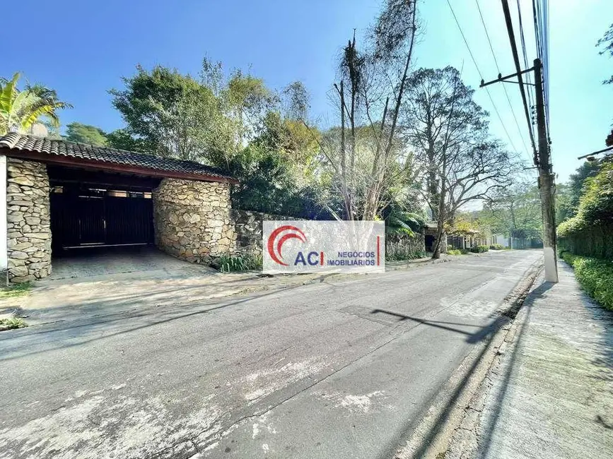 Foto 3 de Casa com 5 quartos à venda e para alugar, 2530m2 em Vila Santo Antônio, Cotia - SP