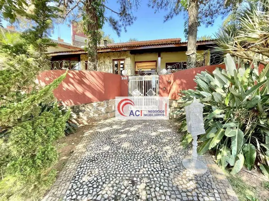 Casa de Condomínio com 5 quartos à venda, 1580m2 em Águas da Fazendinha, Carapicuiba - SP - imagem 5 Foto 5 de Casa de Condomínio com 5 quartos à venda, 1580m2 em Águas da Fazendinha, Carapicuiba - SP