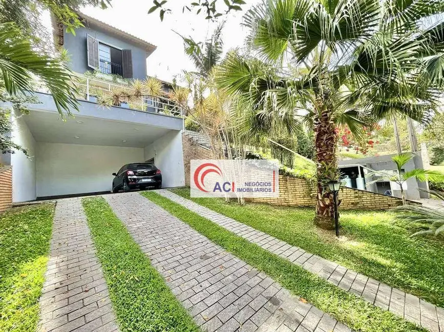 Casa de Condomínio com 4 quartos à venda, 1000m2 em Residencial Euroville, Carapicuiba - SP - imagem 3 Foto 3 de Casa de Condomínio com 4 quartos à venda, 1000m2 em Residencial Euroville, Carapicuiba - SP