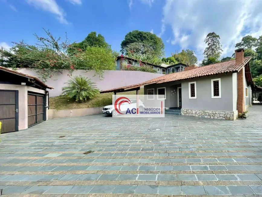 Foto 1 de Casa de Condomínio com 3 quartos à venda, 1439m2 em Chácara dos Lagos, Carapicuiba - SP