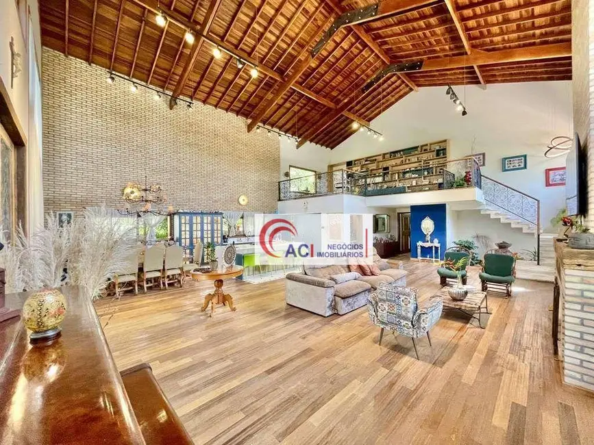 Foto 8 de Casa de Condomínio com 7 quartos à venda, 1923m2 em Palos Verdes, Cotia - SP