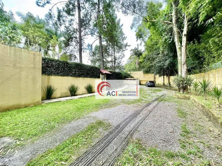 Foto 3 de Casa de Condomínio com 4 quartos à venda, 2000m2 em Jardim Colonial, Carapicuiba - SP