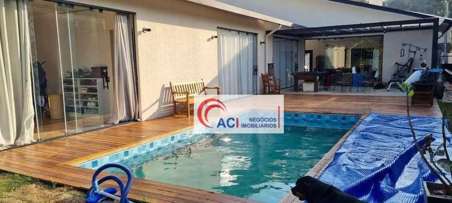 Foto 2 de Casa de Condomínio com 3 quartos à venda, 573m2 em Chácara Eliana, Cotia - SP