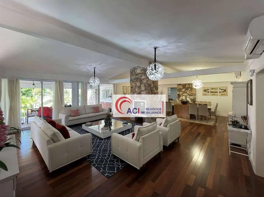Foto 7 de Casa com 4 quartos à venda, 2194m2 em Vila Santo Antônio, Cotia - SP