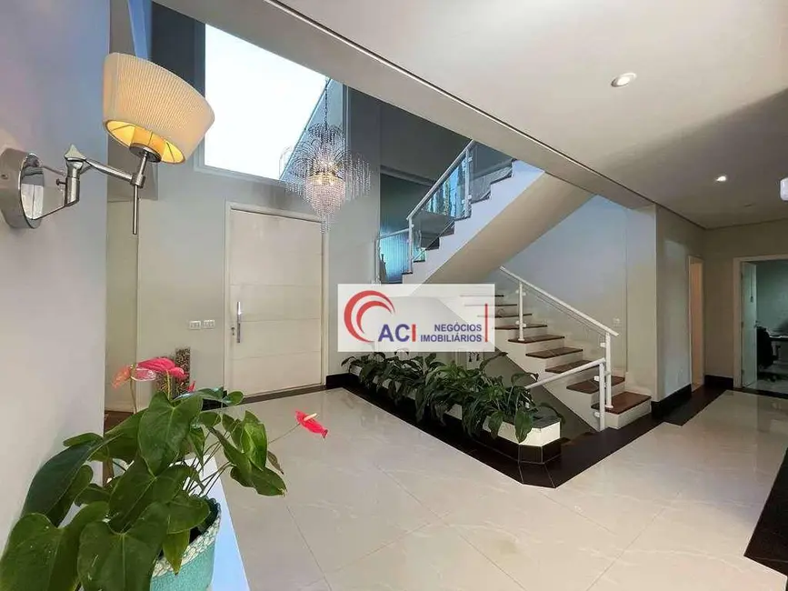 Foto 6 de Casa com 5 quartos à venda, 1943m2 em Vila Santo Antônio, Cotia - SP