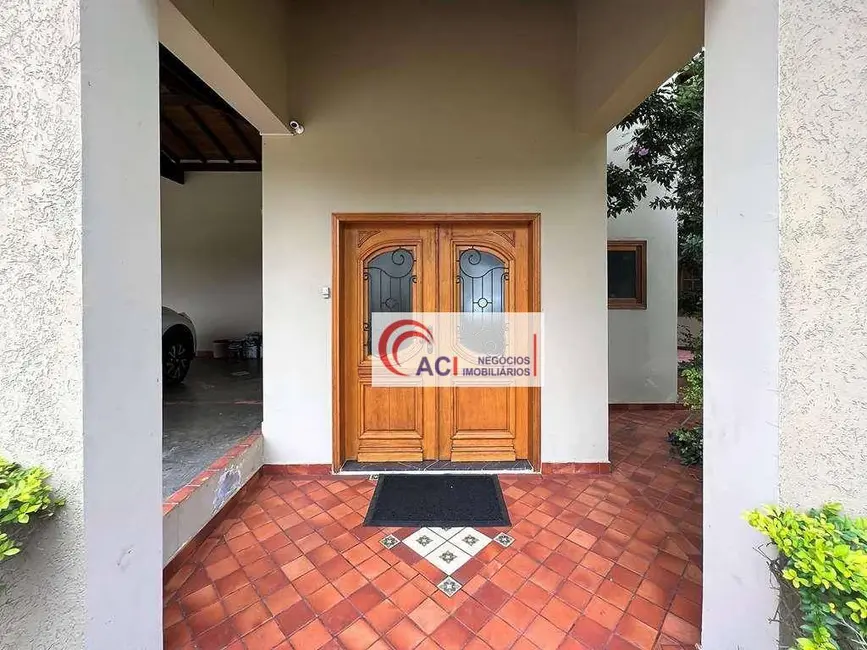 Casa de Condomínio com 4 quartos à venda, 1151m2 em Jardim Passárgada I, Cotia - SP - imagem 5 Foto 5 de Casa de Condomínio com 4 quartos à venda, 1151m2 em Jardim Passárgada I, Cotia - SP