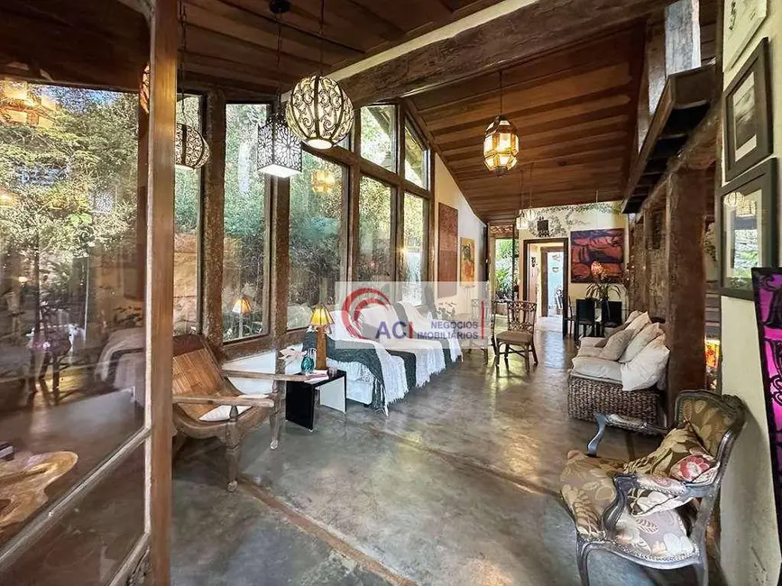 Foto 7 de Casa com 5 quartos à venda, 1231m2 em Vila Santo Antônio, Cotia - SP