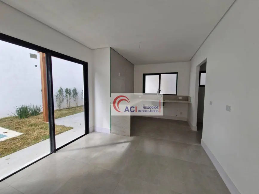 Foto 5 de Casa de Condomínio com 3 quartos à venda, 360m2 em Transurb, Itapevi - SP