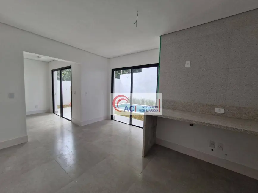 Foto 3 de Casa de Condomínio com 3 quartos à venda, 360m2 em Transurb, Itapevi - SP