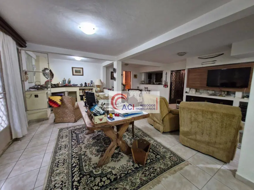 Foto 9 de Casa de Condomínio com 5 quartos à venda, 765m2 em Transurb, Itapevi - SP