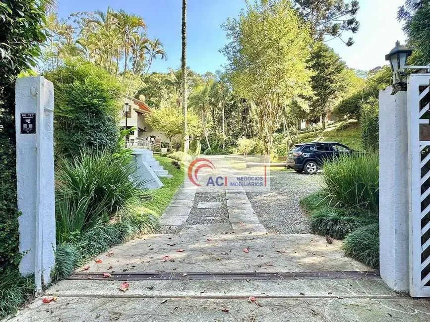 Foto 5 de Casa de Condomínio com 3 quartos à venda e para alugar, 2000m2 em Algarve, Cotia - SP