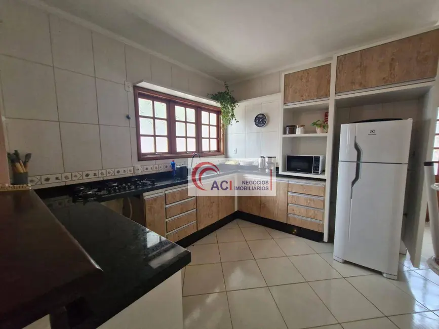 Casa de Condomínio com 3 quartos à venda e para alugar, 500m2 em Transurb, Itapevi - SP - imagem 7 Foto 7 de Casa de Condomínio com 3 quartos à venda e para alugar, 500m2 em Transurb, Itapevi - SP