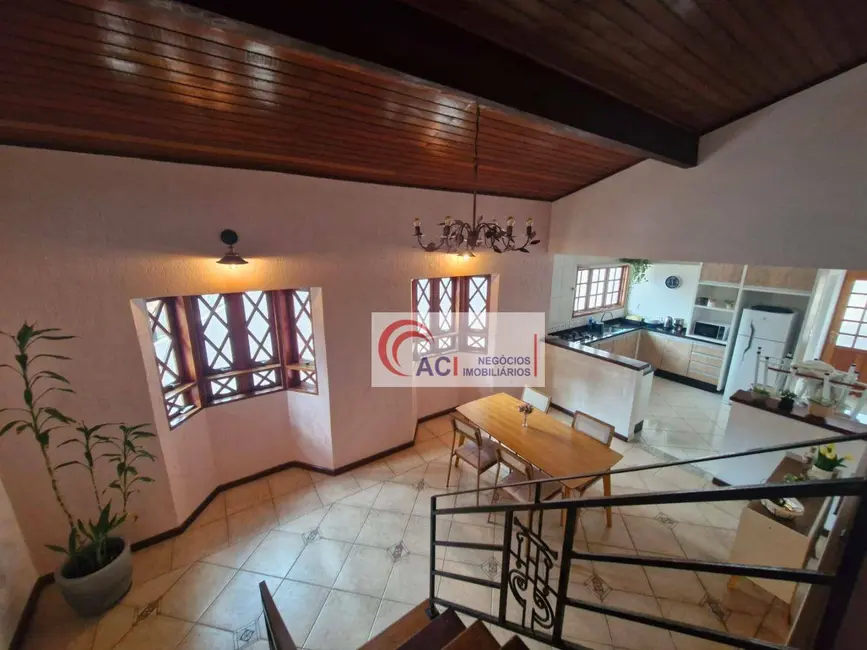 Casa de Condomínio com 3 quartos à venda e para alugar, 500m2 em Transurb, Itapevi - SP - imagem 6 Foto 6 de Casa de Condomínio com 3 quartos à venda e para alugar, 500m2 em Transurb, Itapevi - SP