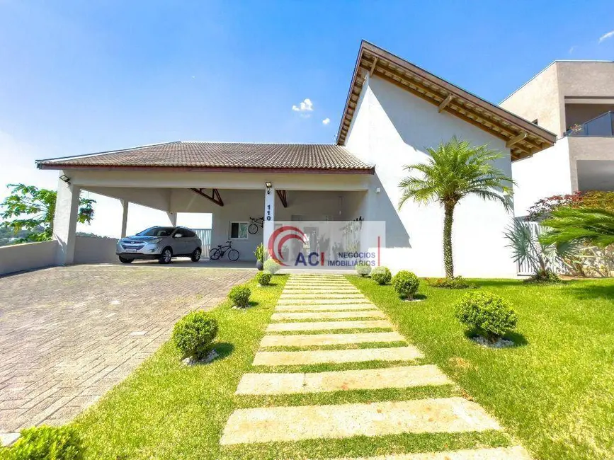 Foto 2 de Casa de Condomínio com 4 quartos à venda, 680m2 em Jardim do Golf I, Jandira - SP