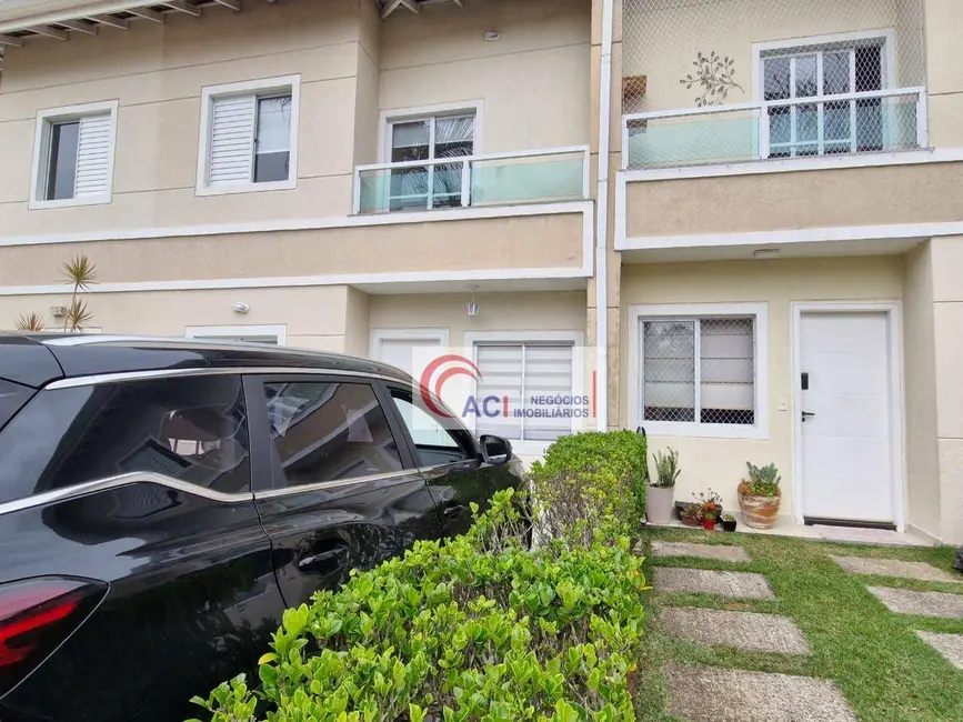 Foto 1 de Casa de Condomínio com 3 quartos para alugar, 110m2 em Jardim Passárgada I, Cotia - SP